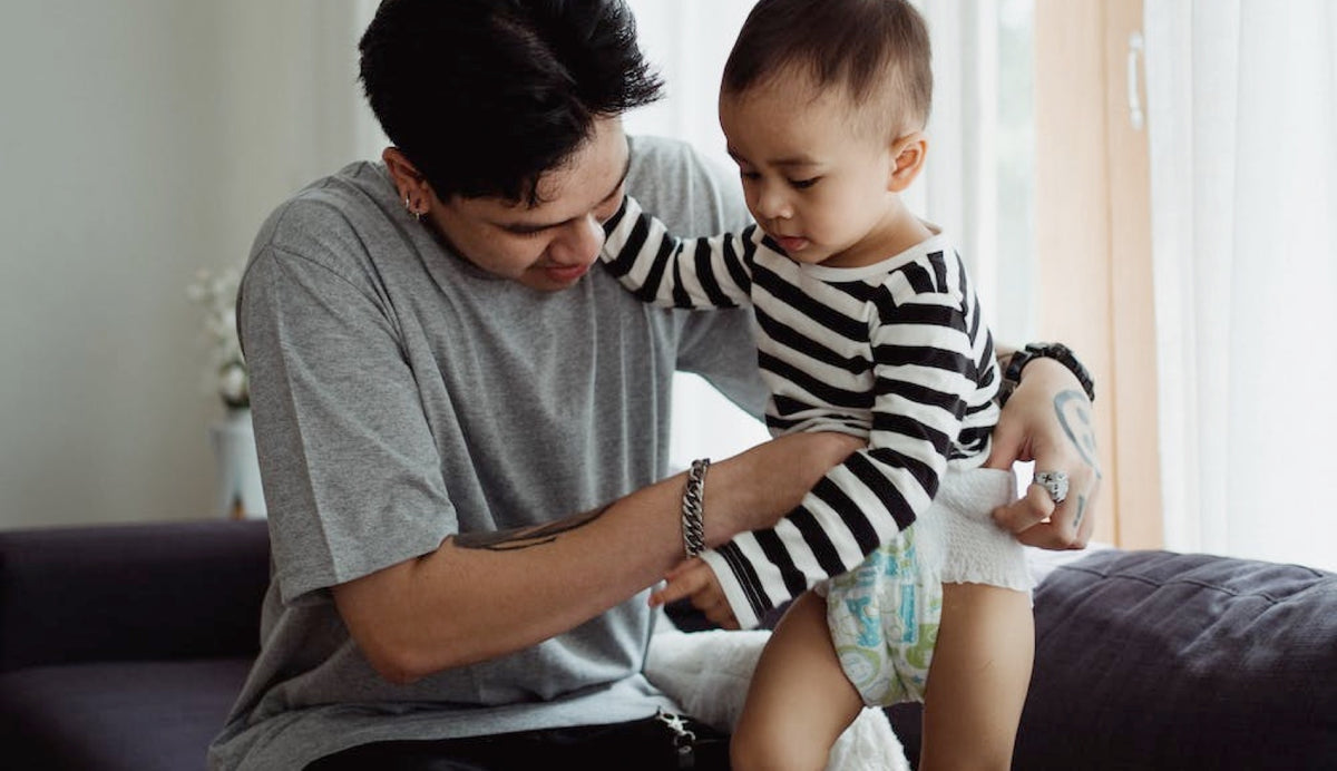 Ubbi vs Tommee Tippee: To nappy bin or not to nappy bin? — Baby Zone