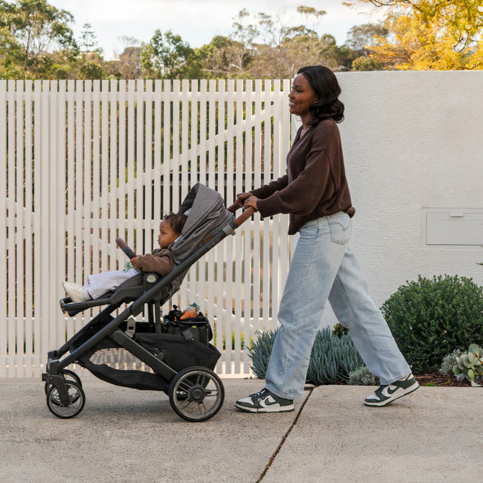 uppababy cruz 3 month old UPPAbaby Passeggino Cruz V3 Liam