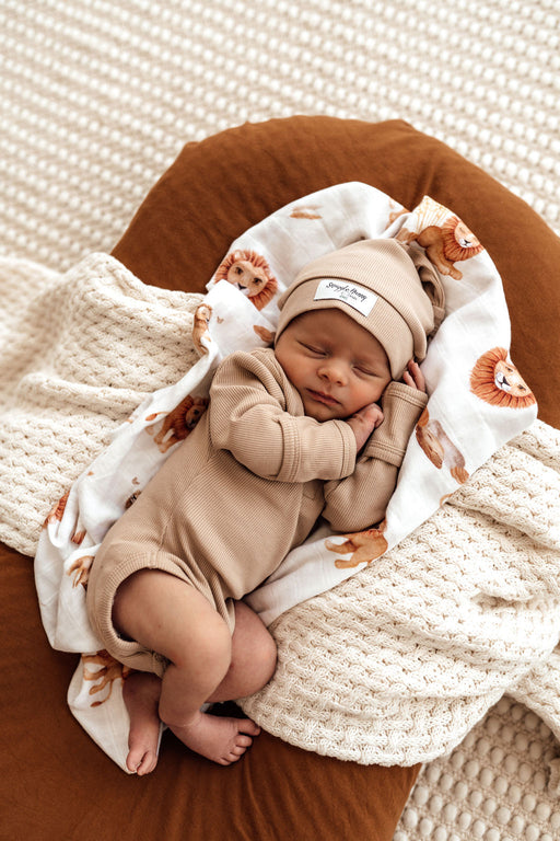 Snuggle Hunny Long Sleeve Bodysuit