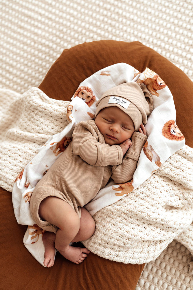 Snuggle Hunny Long Sleeve Bodysuit